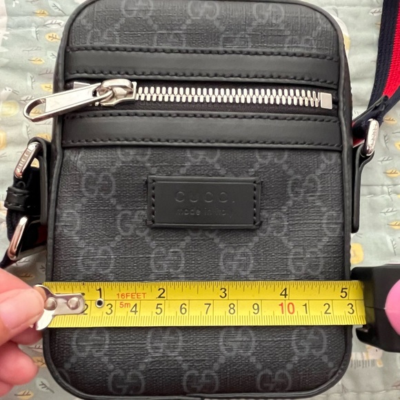 Gucci Messenger Crossbody Bag (PRICE FIRM) - Picture 13 of 17